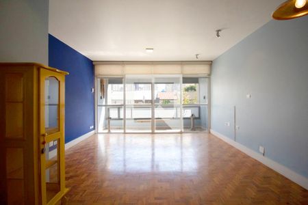 Sala de apartamento à venda com 2 quartos, 130m² em Pinheiros, São Paulo
