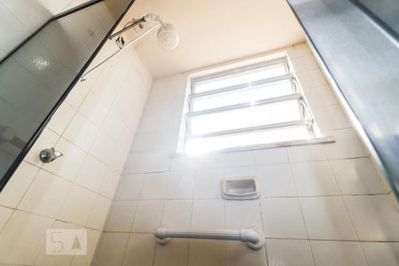 Banheiro de apartamento à venda com 3 quartos, 70m² em Tanque, Rio de Janeiro