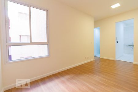 Sala de apartamento para alugar com 2 quartos, 45m² em São Pedro, Osasco