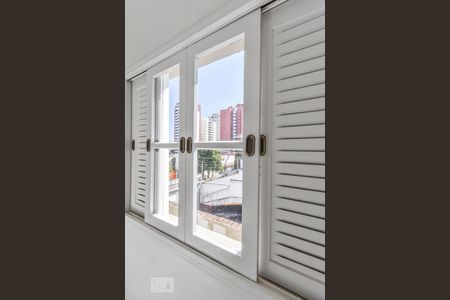 Quarto 2 de casa para alugar com 3 quartos, 100m² em Sumarezinho, São Paulo