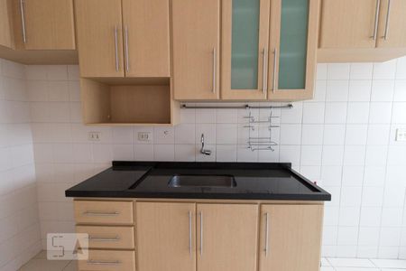 Cozinha de apartamento para alugar com 2 quartos, 75m² em Lauzane Paulista, São Paulo