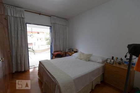 Quarto 3 de casa para alugar com 3 quartos, 299m² em Vila Aricanduva, São Paulo