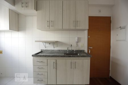 Cozinha de apartamento para alugar com 2 quartos, 50m² em Consolação, São Paulo