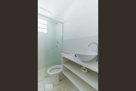 Banheiro de apartamento à venda com 2 quartos, 99m² em Jardim Santa Terezinha (zona Leste), São Paulo