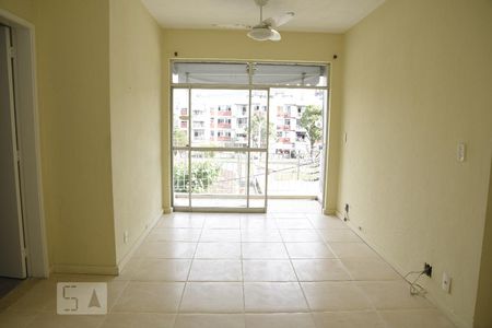 Sala de apartamento à venda com 2 quartos, 64m² em Taquara, Rio de Janeiro