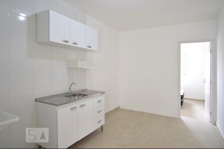 Sala - cozinha - área de serviço de kitnet/studio à venda com 1 quarto, 27m² em Quarta Parada, São Paulo