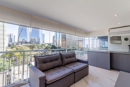 Varanda de apartamento à venda com 1 quarto, 57m² em Vila Nova Conceição, São Paulo