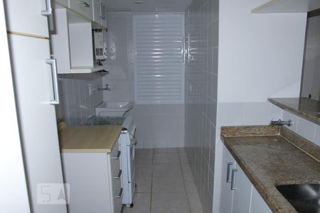 Cozinha de apartamento para alugar com 1 quarto, 40m² em Botafogo, Rio de Janeiro