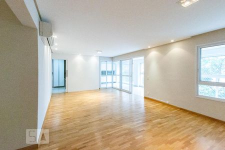 Sala de apartamento à venda com 4 quartos, 210m² em Vila Olímpia, São Paulo