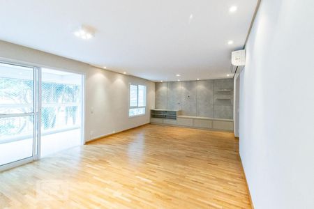 Sala de apartamento à venda com 4 quartos, 210m² em Vila Olímpia, São Paulo