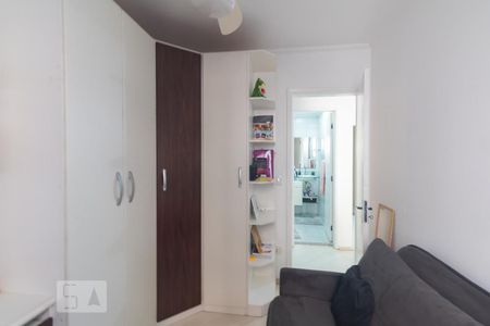 Quarto 1 de apartamento para alugar com 2 quartos, 42m² em Vila Inglesa, São Paulo