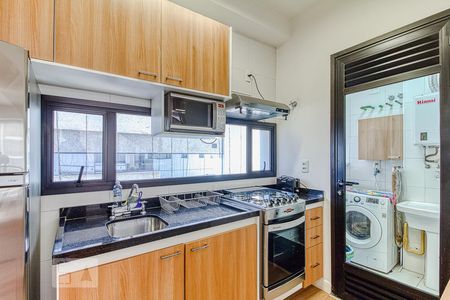 Cozinha de apartamento à venda com 1 quarto, 63m² em Vila Olímpia, São Paulo