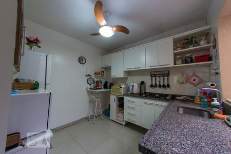 Casa à venda com 3 quartos, 166m² em Medianeira, Porto Alegre