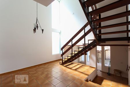 Sala de casa para alugar com 5 quartos, 300m² em Vila Andrade, São Paulo