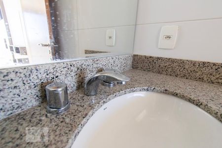 Pia do Banheiro de apartamento para alugar com 1 quarto, 35m² em Sul (águas Claras), Brasília