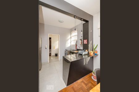 Sala de apartamento para alugar com 2 quartos, 80m² em Santa Lúcia, Belo Horizonte