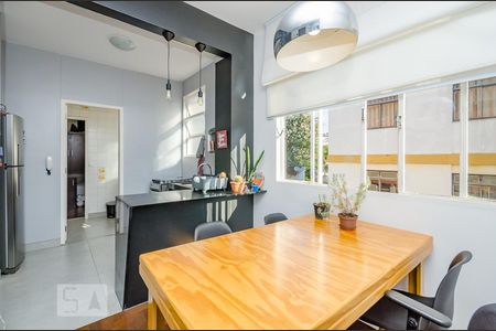 Sala de apartamento para alugar com 2 quartos, 80m² em Santa Lúcia, Belo Horizonte