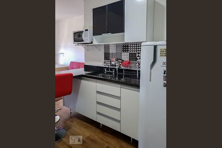 Cozinha de kitnet/studio para alugar com 1 quarto, 26m² em Bethaville I, Barueri