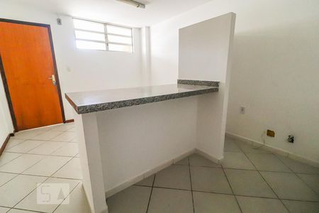 Sala/Cozinha de apartamento para alugar com 2 quartos, 50m² em Curicica, Rio de Janeiro