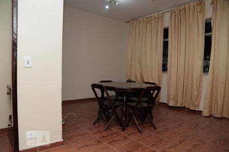 Sala de casa de condomínio para alugar com 3 quartos, 220m² em Vila Isabel, Rio de Janeiro