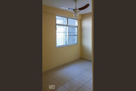 Quarto 1 de apartamento à venda com 2 quartos, 57m² em Irajá, Rio de Janeiro