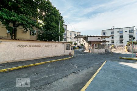 Fachada do Condomínio de apartamento à venda com 2 quartos, 57m² em Irajá, Rio de Janeiro