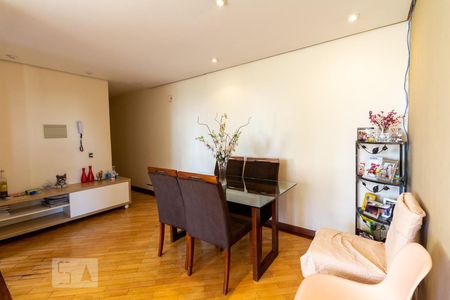 Sala de apartamento à venda com 2 quartos, 56m² em Jardim Ester, São Paulo