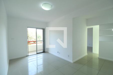 Sala de apartamento para alugar com 2 quartos, 59m² em Pechincha, Rio de Janeiro