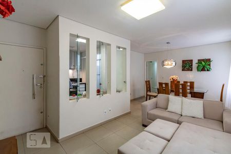 Sala de apartamento para alugar com 3 quartos, 110m² em Coracao de Jesus, Belo Horizonte