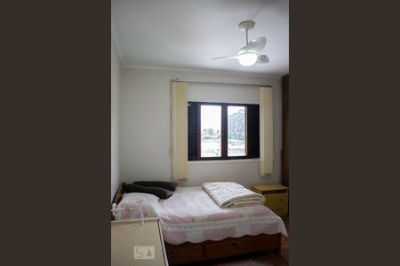 Casa à venda com 340m², 5 quartos e 6 vagas Casa à venda com 340m², 5 quartos e 6 vagasQUARTO 5