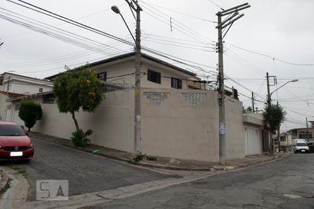 Casa à venda com 340m², 5 quartos e 6 vagas Casa à venda com 340m², 5 quartos e 6 vagasFACHADA