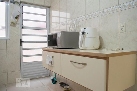 Casa à venda com 340m², 5 quartos e 6 vagas Casa à venda com 340m², 5 quartos e 6 vagasCOZINHA