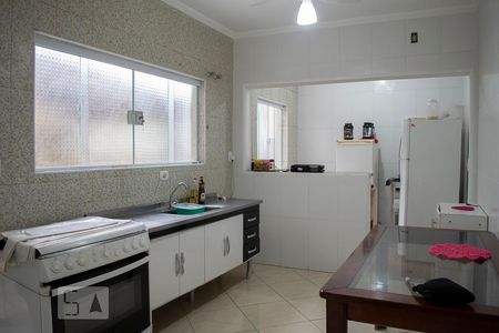 Casa à venda com 340m², 5 quartos e 6 vagas Casa à venda com 340m², 5 quartos e 6 vagasEDÍCULA