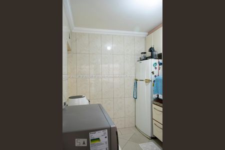 Casa à venda com 340m², 5 quartos e 6 vagas Casa à venda com 340m², 5 quartos e 6 vagasCOZINHA