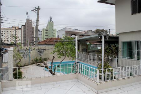 Casa à venda com 340m², 5 quartos e 6 vagas Casa à venda com 340m², 5 quartos e 6 vagasFACHADA