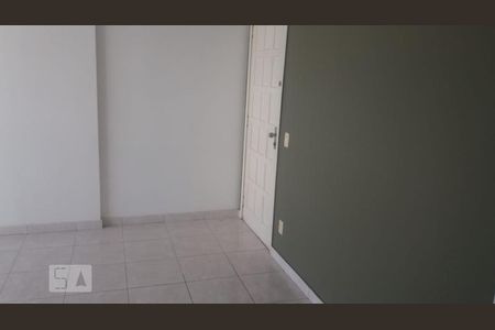 Sala de apartamento à venda com 2 quartos, 70m² em Piratininga, Niterói