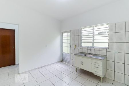 Cozinha de apartamento para alugar com 1 quarto, 36m² em Parque Artur Alvim, São Paulo