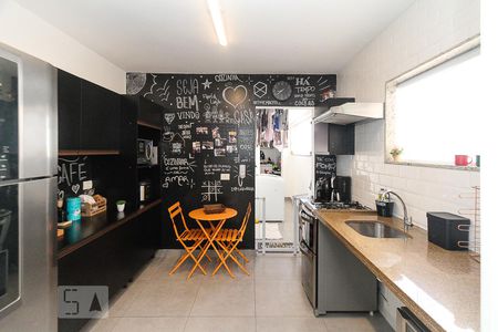 Cozinha de apartamento para alugar com 3 quartos, 95m² em Vila Gomes Cardim, São Paulo