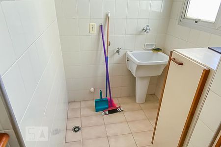 Área de serviço de apartamento para alugar com 1 quarto, 54m² em Centro, Campinas