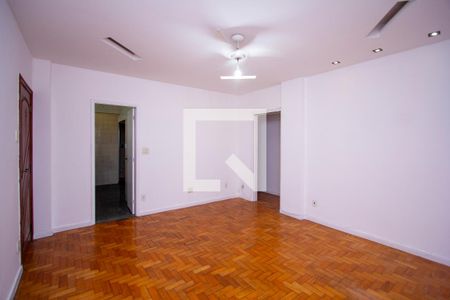 Sala de apartamento para alugar com 3 quartos, 90m² em Icaraí, Niterói