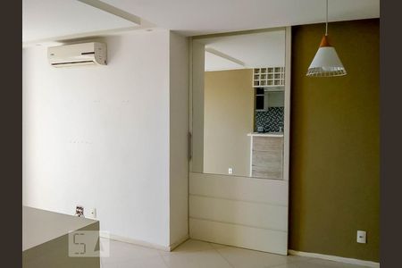 Apartamento à venda com 52m², 2 quartos e 1 vagaSala