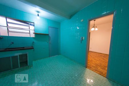 Cozinha de apartamento para alugar com 1 quarto, 50m² em Perdizes, São Paulo