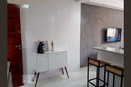 Sala de casa de condomínio à venda com 2 quartos, 59m² em Vila Constança, São Paulo