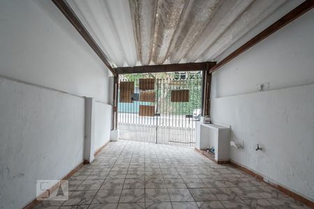 Garagem de casa à venda com 2 quartos, 100m² em Santo Amaro, São Paulo