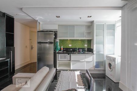 Sala e Cozinha de apartamento para alugar com 2 quartos, 50m² em Consolação, São Paulo