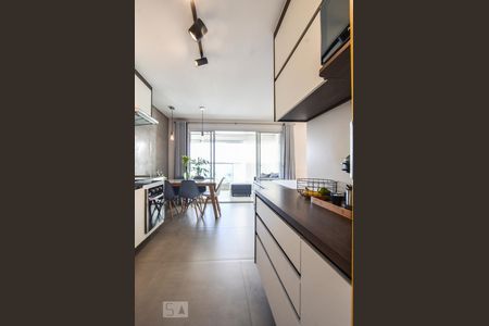 Cozinha de apartamento para alugar com 1 quarto, 34m² em Jardim Aeroporto, São Paulo