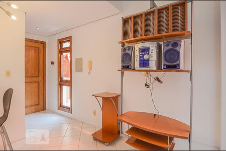 Detahe da Sala de apartamento para alugar com 1 quarto, 40m² em Petrópolis, Porto Alegre