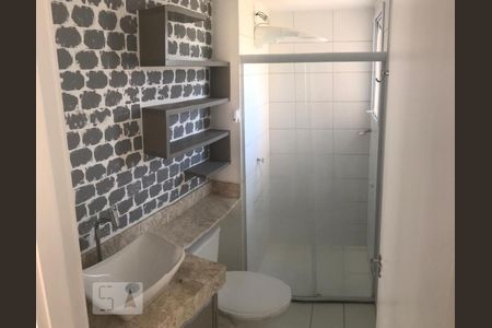 Banheiro de apartamento à venda com 2 quartos, 51m² em Jardim do Lago Continuação, Campinas