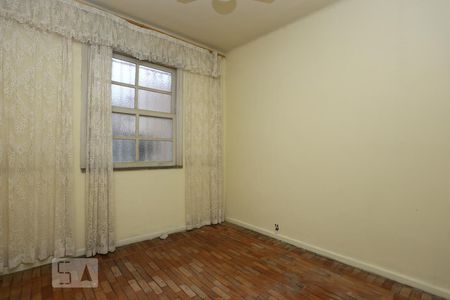 Quarto 1 de apartamento para alugar com 2 quartos, 60m² em Vila Isabel, Rio de Janeiro