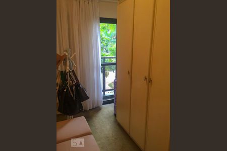 Quarto 3 de apartamento à venda com 4 quartos, 144m² em Vila Sofia, São Paulo